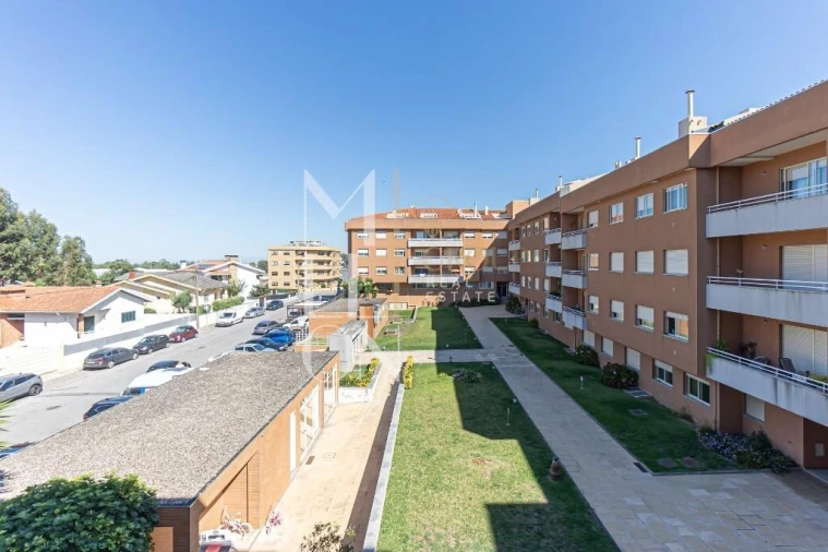 Apartamento T3 para Venda em São Felix da Marinha Foto 32