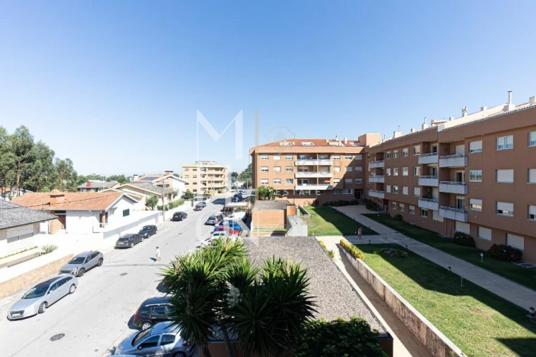 Apartamento T3 para Venda em São Felix da Marinha Foto 5