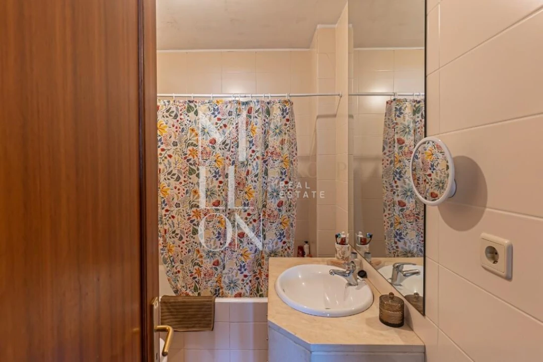 Apartamento T3 para Venda em São Felix da Marinha Foto 15