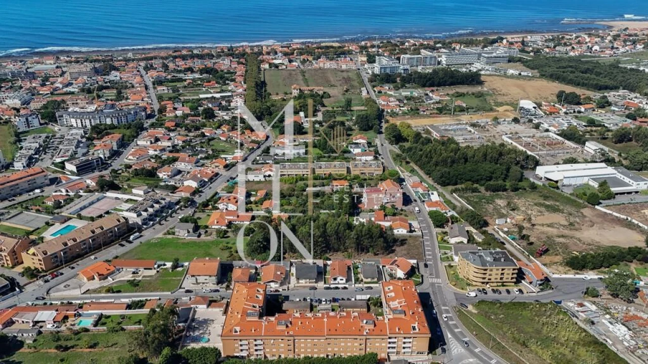 Apartamento T3 para Venda em São Felix da Marinha Foto 47