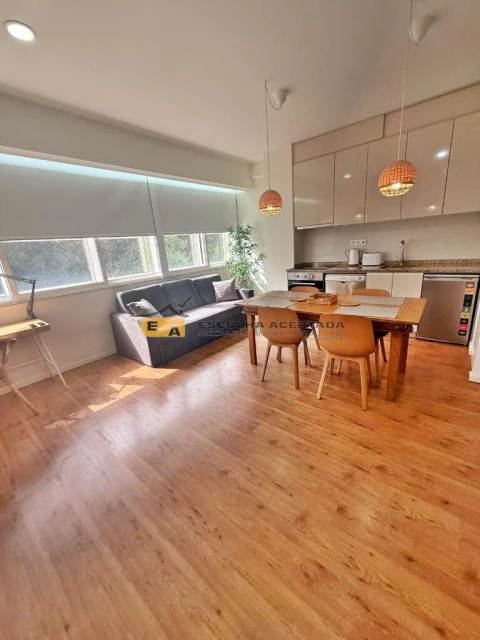 Apartamento para Venda em Ramalde