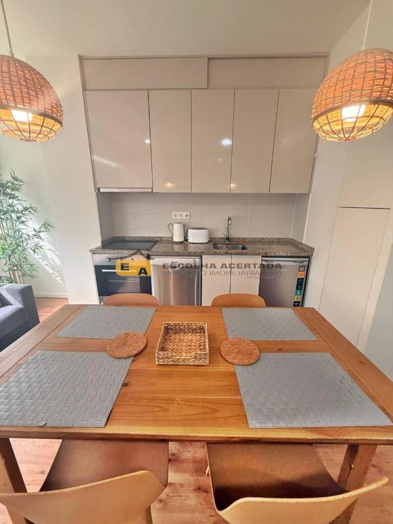 Apartamento para Venda em Ramalde Foto 6