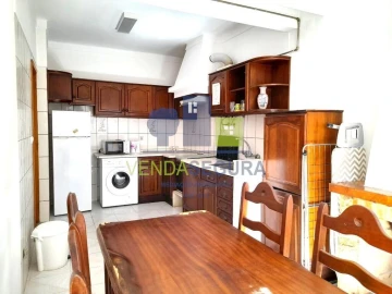 Apartamento T4 para Venda em Beja (Santiago Maior e São João Baptista)