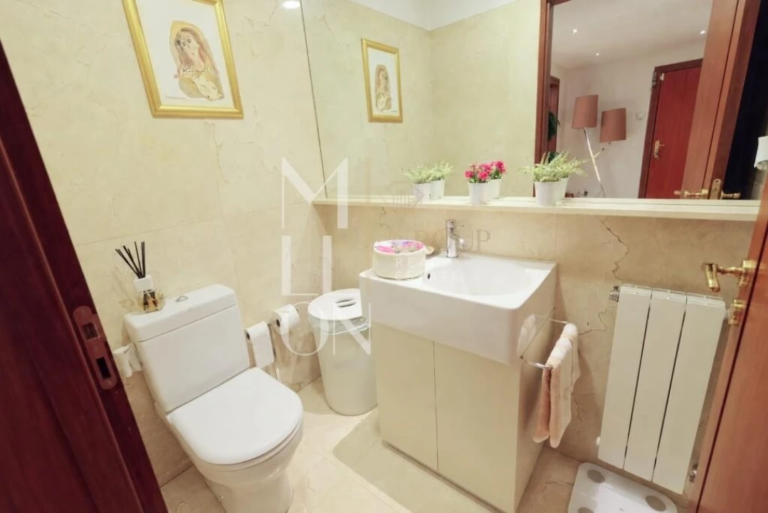 Apartamento T4 para Venda em Gondomar (São Cosme), Valbom e Jovim Foto 8