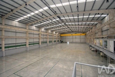 Armazém para Arrendamento em Marinha Grande