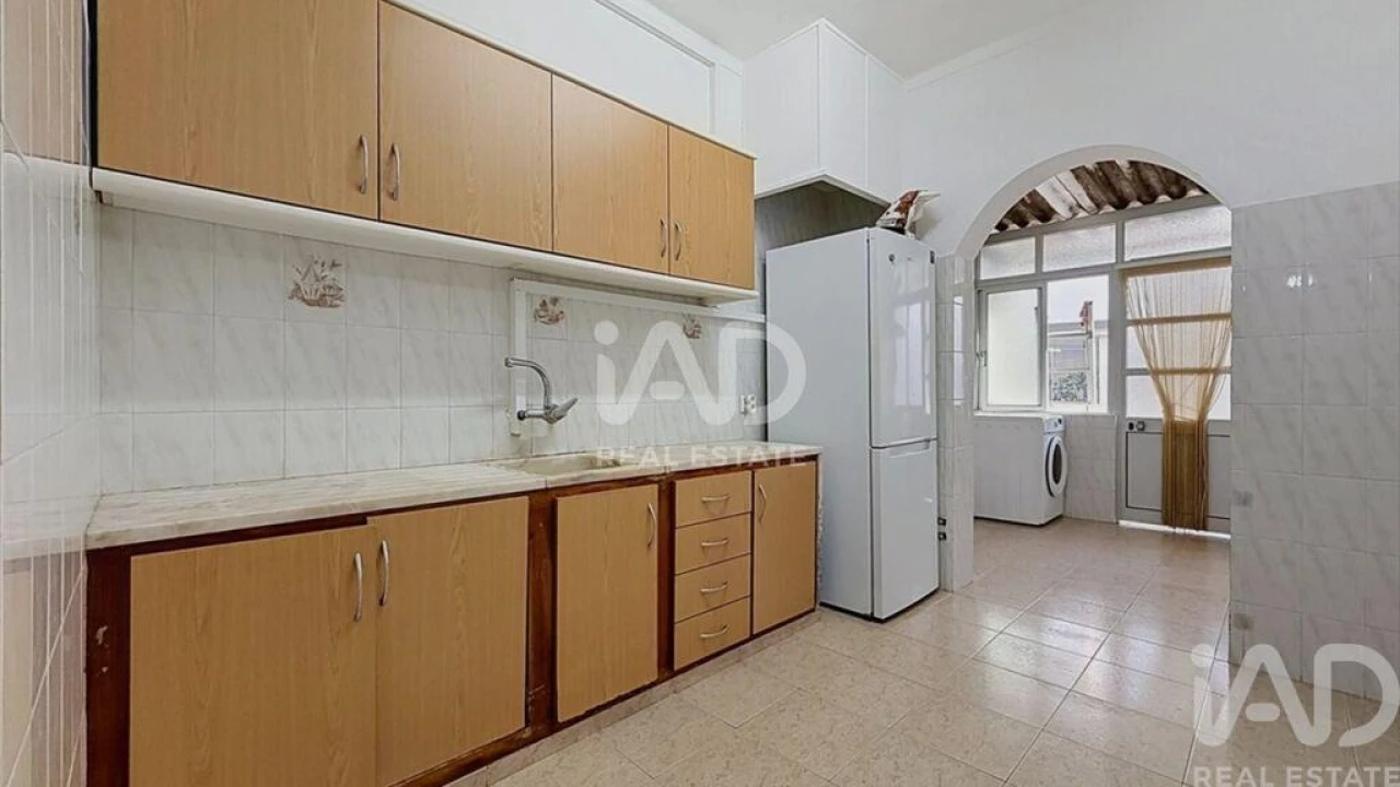 Apartamento T2 para Venda em Olhão Foto 2