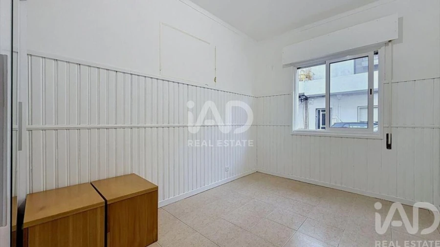 Apartamento T2 para Venda em Olhão Foto 12