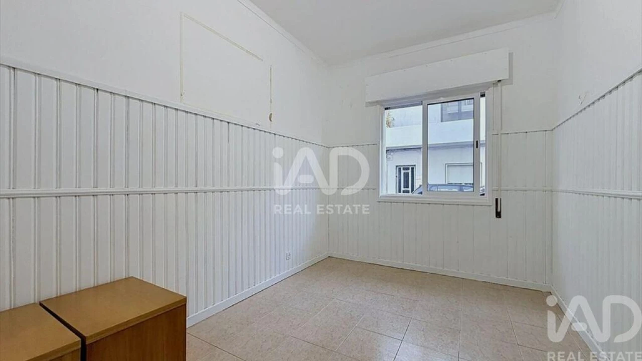 Apartamento T2 para Venda em Olhão Foto 7
