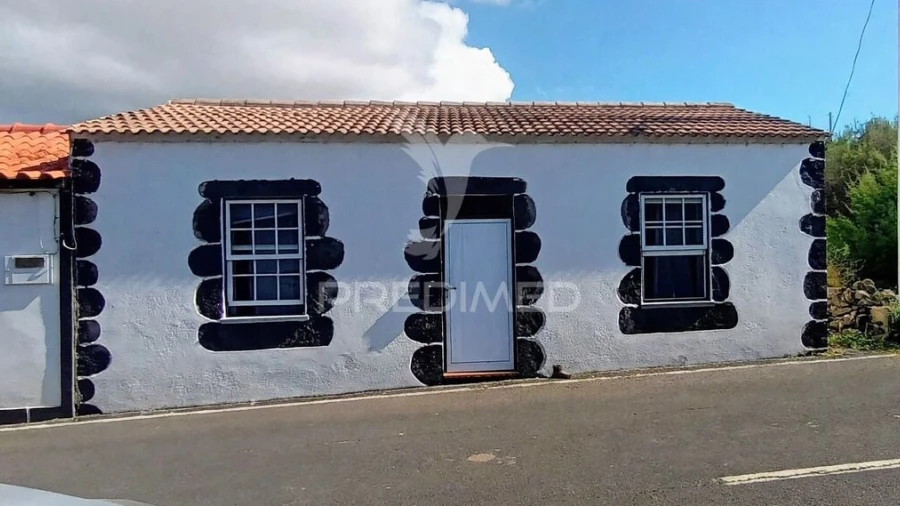 Moradia T2 para Venda em Guadalupe
