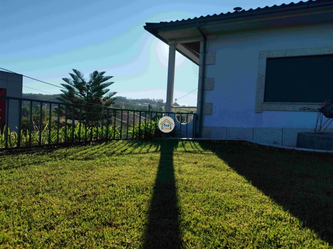 Moradia T3 para Venda em Carreira e Fonte Coberta Foto 7