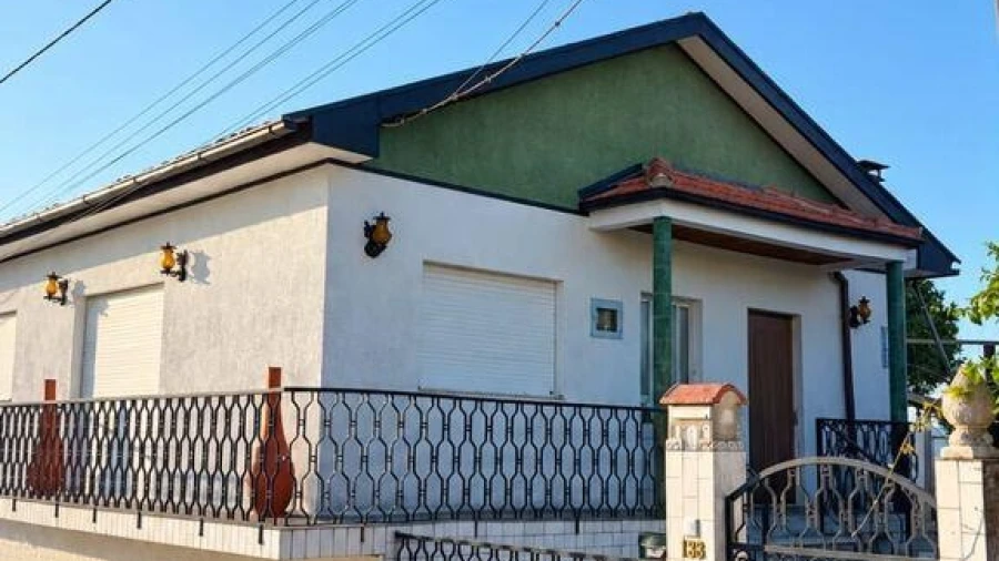 Moradia T4 para Venda em Livração