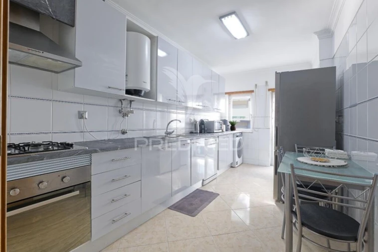 Apartamento T2 para Venda em Almada, Cova da Piedade, Pragal e Cacilhas Foto 7