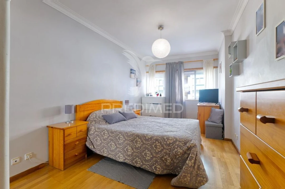 Apartamento T2 para Venda em Almada, Cova da Piedade, Pragal e Cacilhas Foto 14