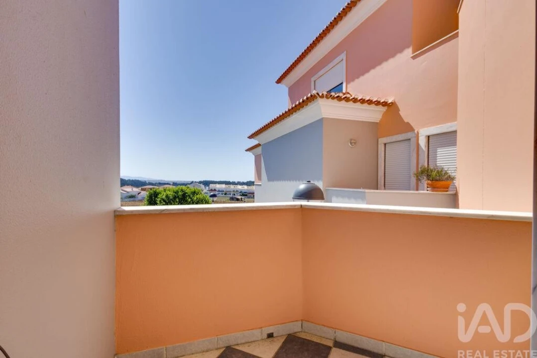 Apartamento T2 para Venda em Mafra Foto 22