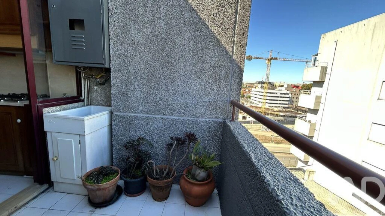 Apartamento T3 para Arrendamento em Santa Marinha e São Pedro da Afurada Foto 12