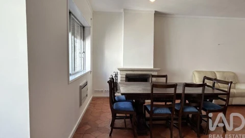 Apartamento T3 para Arrendamento em Santa Marinha e São Pedro da Afurada