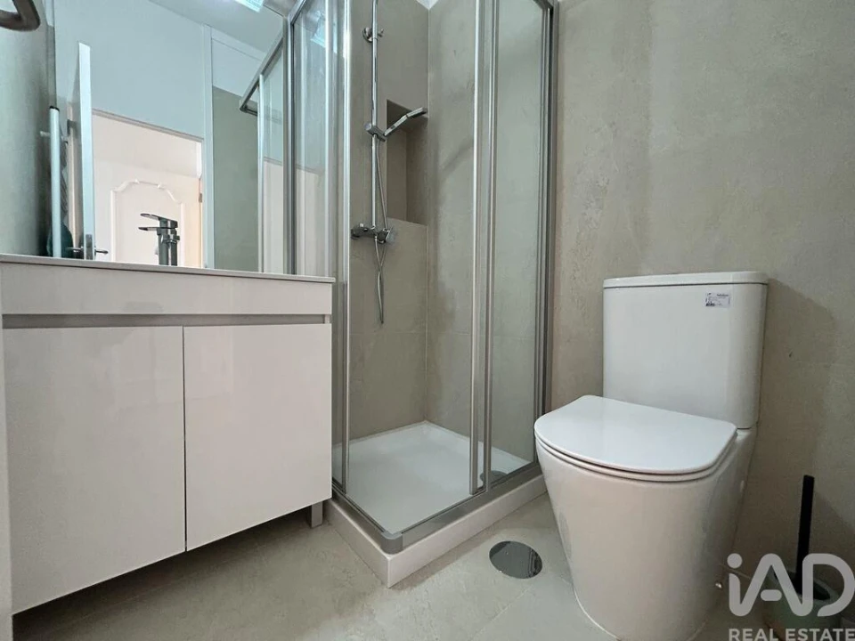 Apartamento T3 para Arrendamento em Santa Marinha e São Pedro da Afurada Foto 16