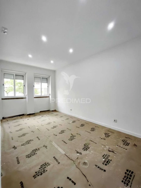 Apartamento T3 para Venda em Venteira