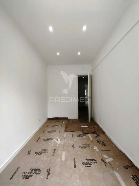 Apartamento T3 para Venda em Venteira