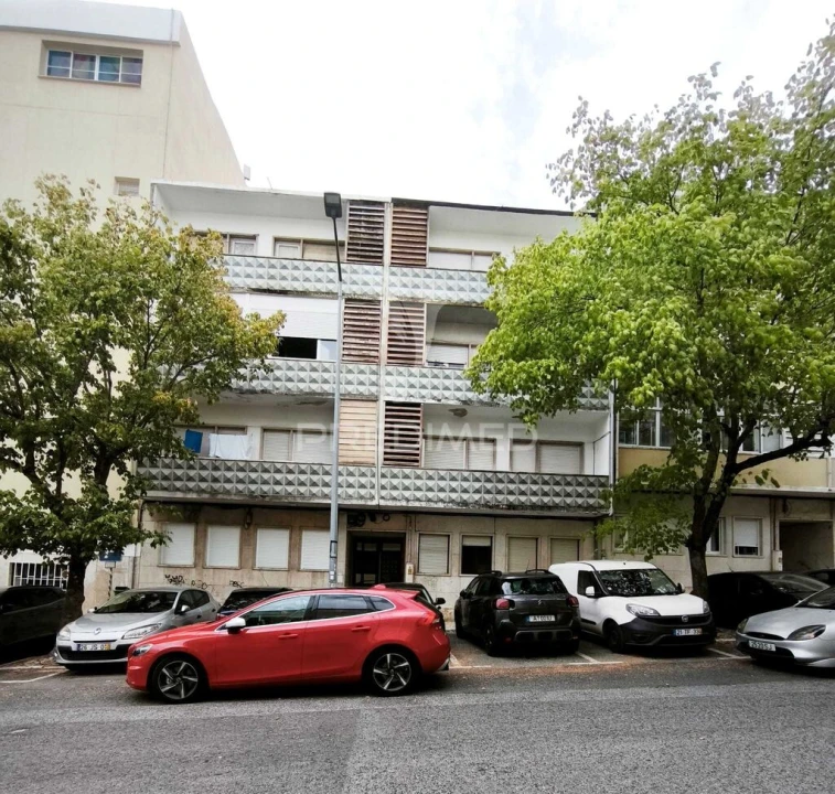 Apartamento T3 para Venda em Venteira Foto 3