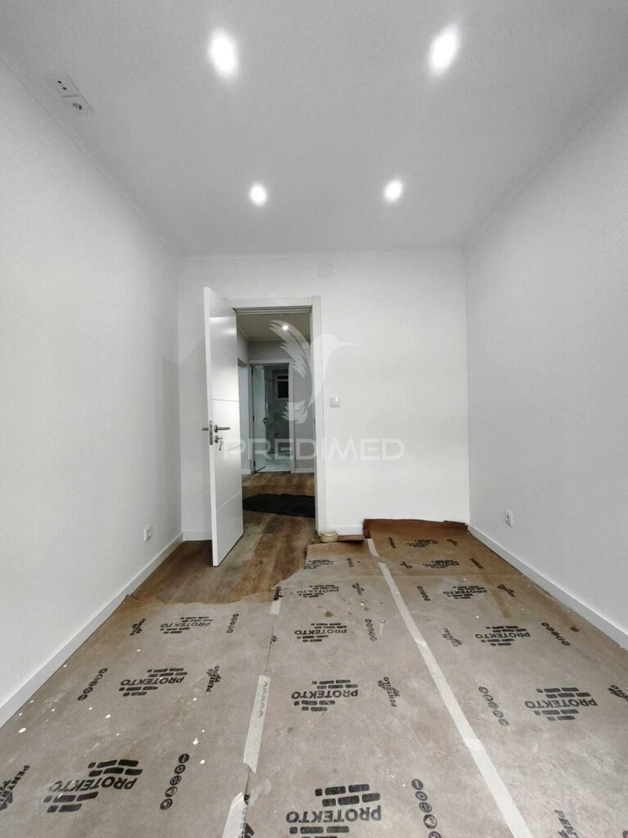 Apartamento T3 para Venda em Venteira Foto 13