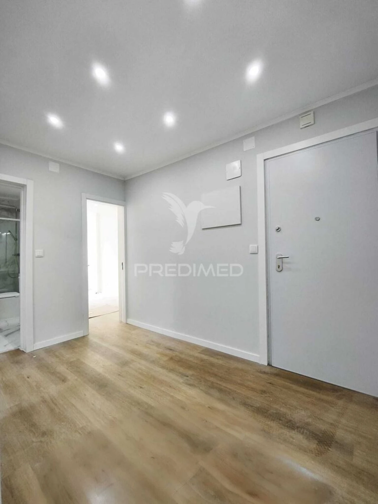 Apartamento T3 para Venda em Venteira Foto 9