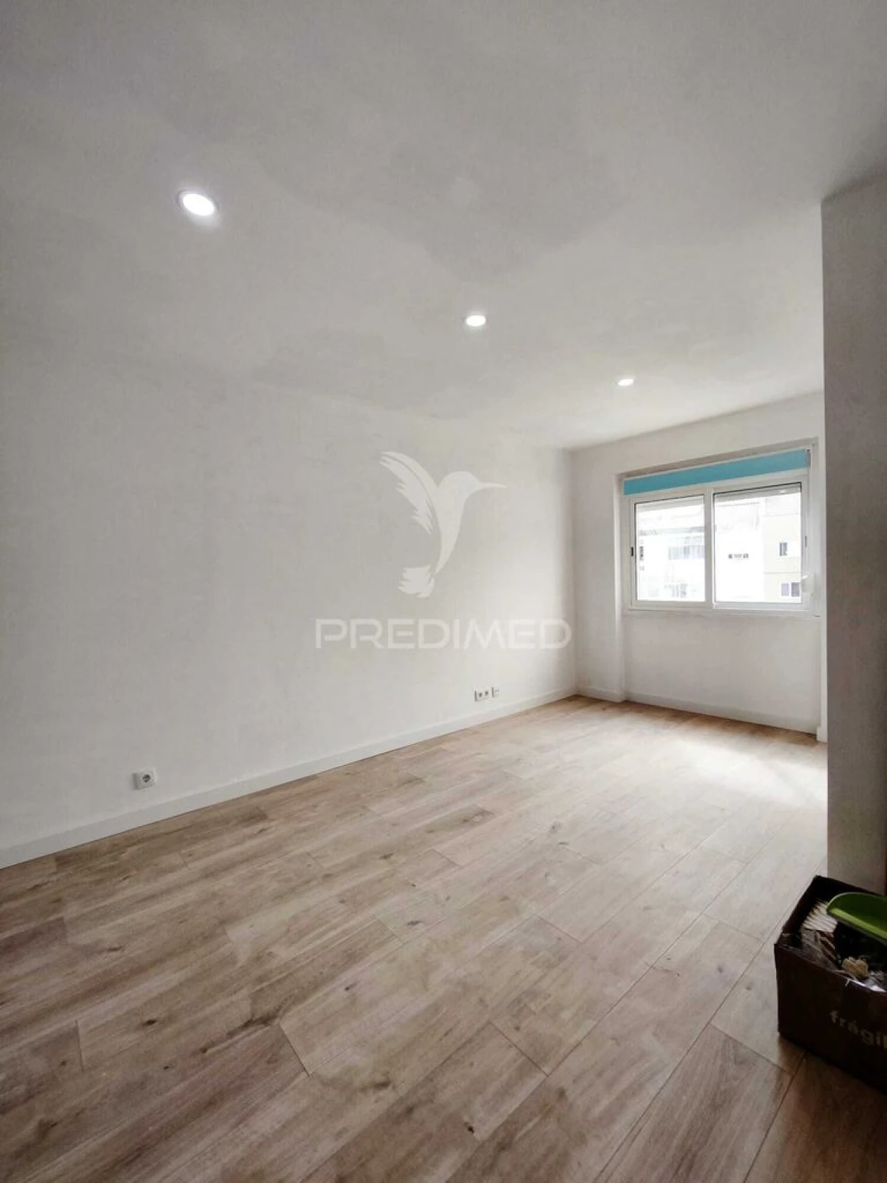 Apartamento T2 para Venda em Odivelas Foto 6