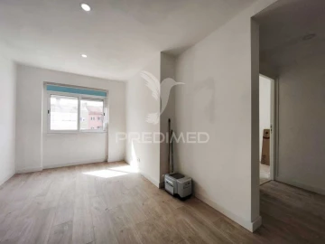Apartamento T2 para Venda em Odivelas