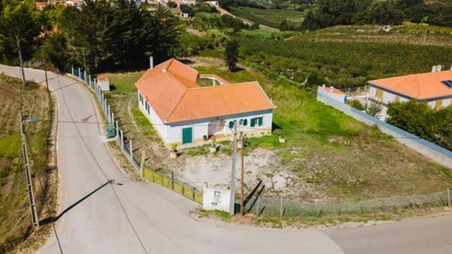 Moradia T4 para Venda em Vermelha
