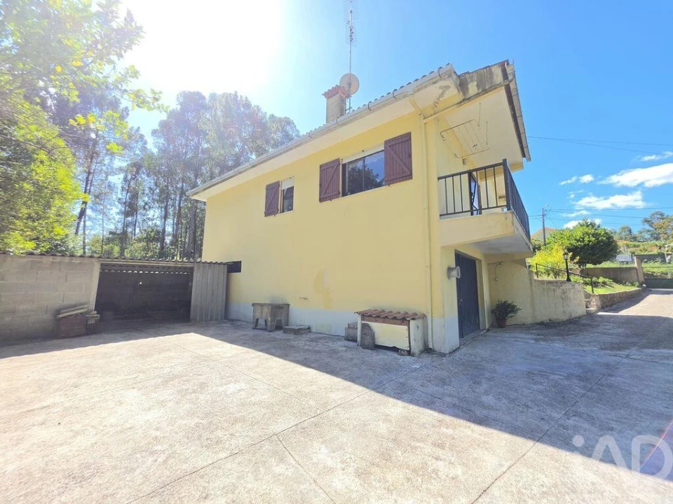 Moradia T2 para Venda em Reboreda e Nogueira Foto 2