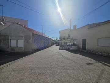 Armazém para Venda em Po