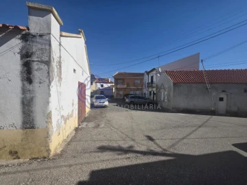 Armazém para Venda em Po