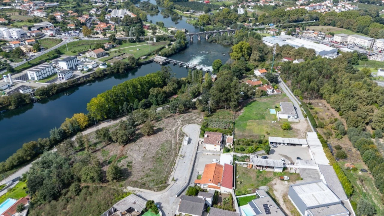 Terreno para Venda em Lago Foto 2