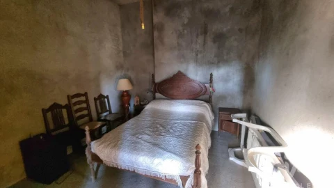 Moradia T2 para Venda em Vila Cortes da Serra