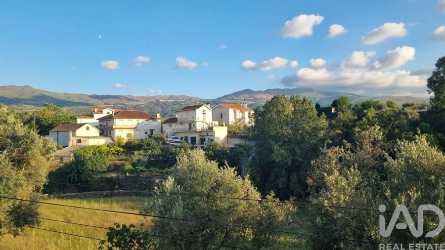Moradia T2 para Venda em Vila Cortes da Serra Foto 20