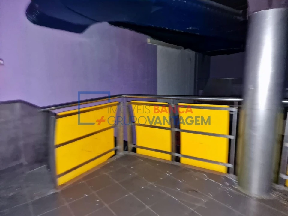 Prédio para Venda em Mora Foto 19