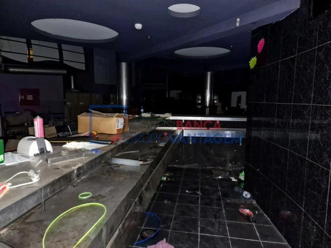 Prédio para Venda em Mora Foto 7