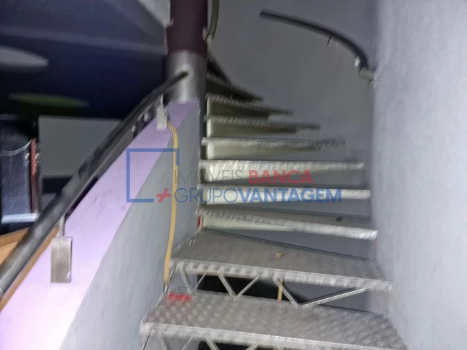 Prédio para Venda em Mora Foto 15