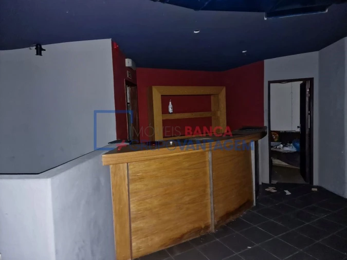 Prédio para Venda em Mora Foto 18