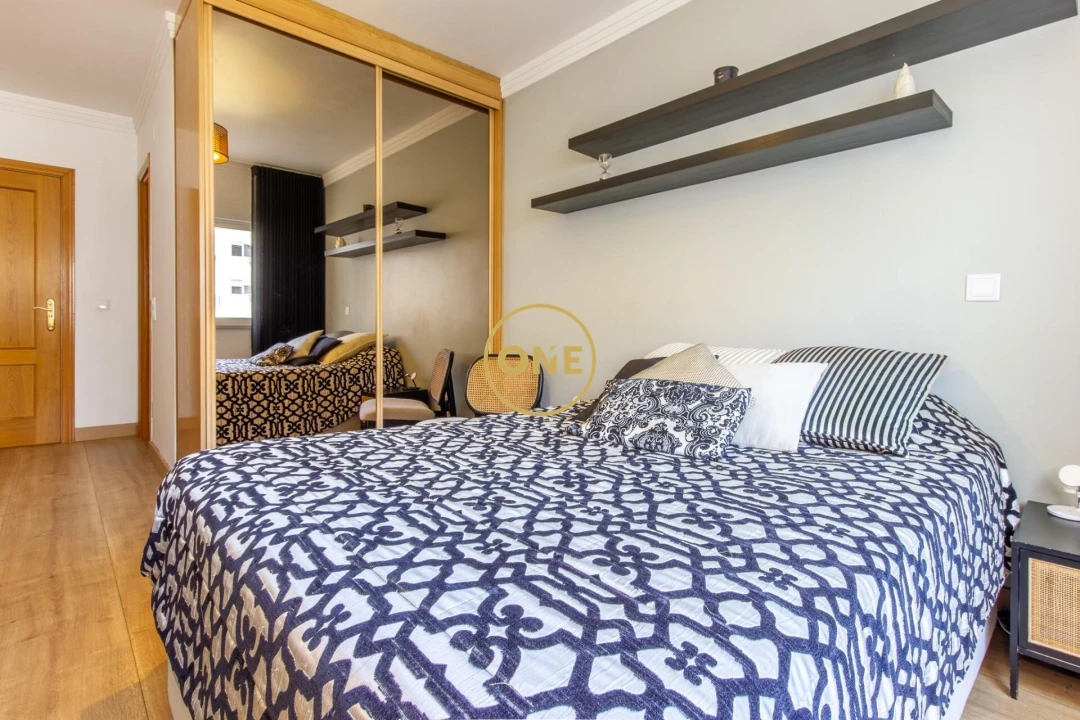 Apartamento T2 para Venda em Corroios Foto 21