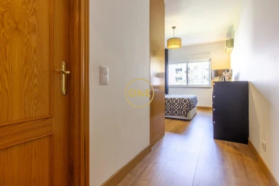 Apartamento T2 para Venda em Corroios