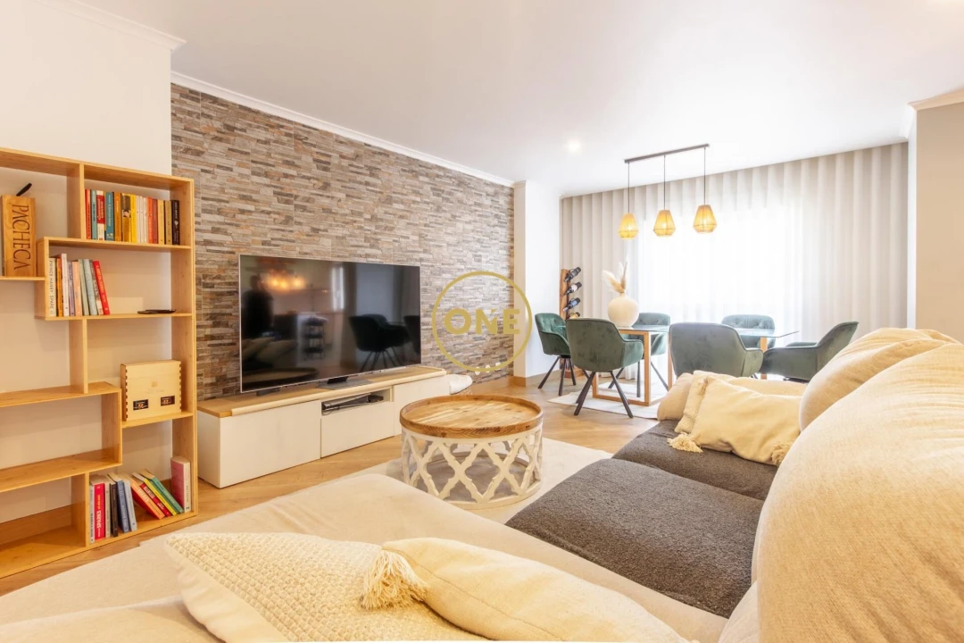 Apartamento T2 para Venda em Corroios Foto 8
