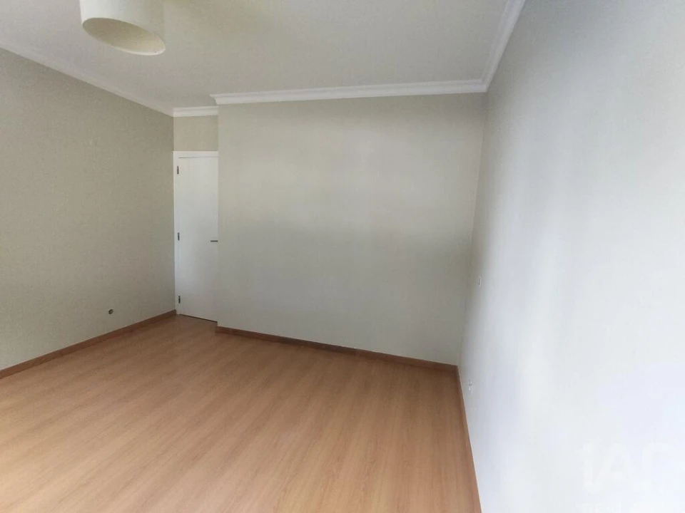 Apartamento T3 para Venda em São Brás de Alportel Foto 17