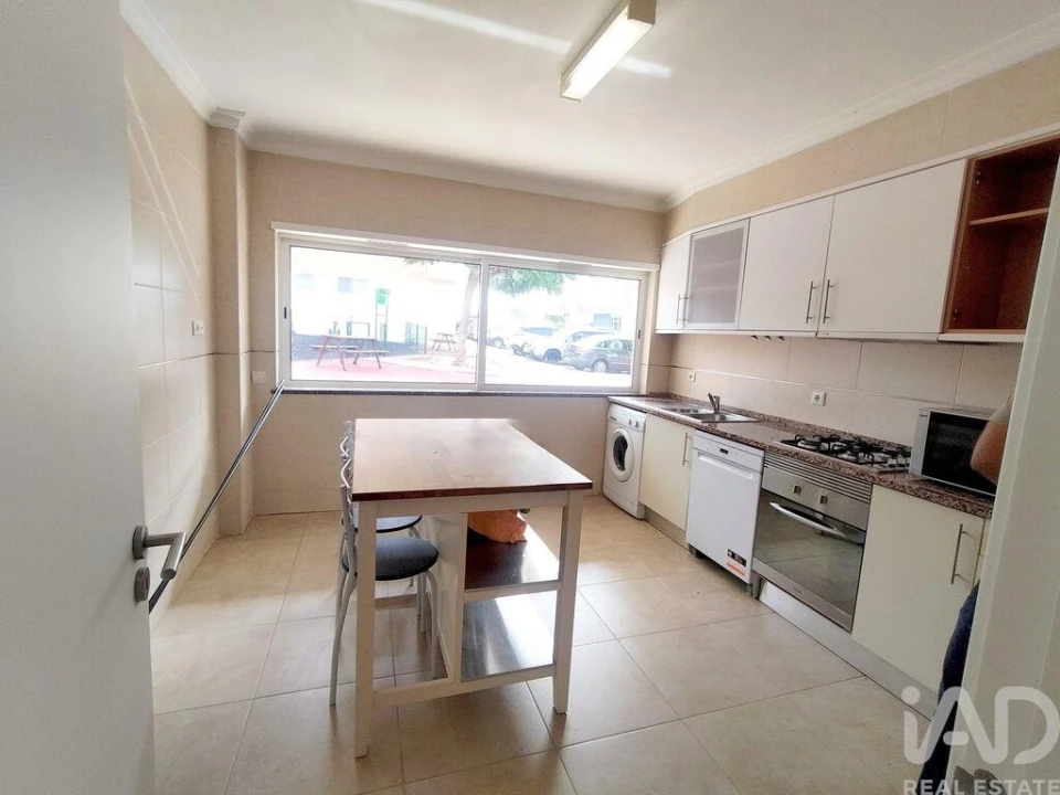 Apartamento T3 para Venda em São Brás de Alportel Foto 1