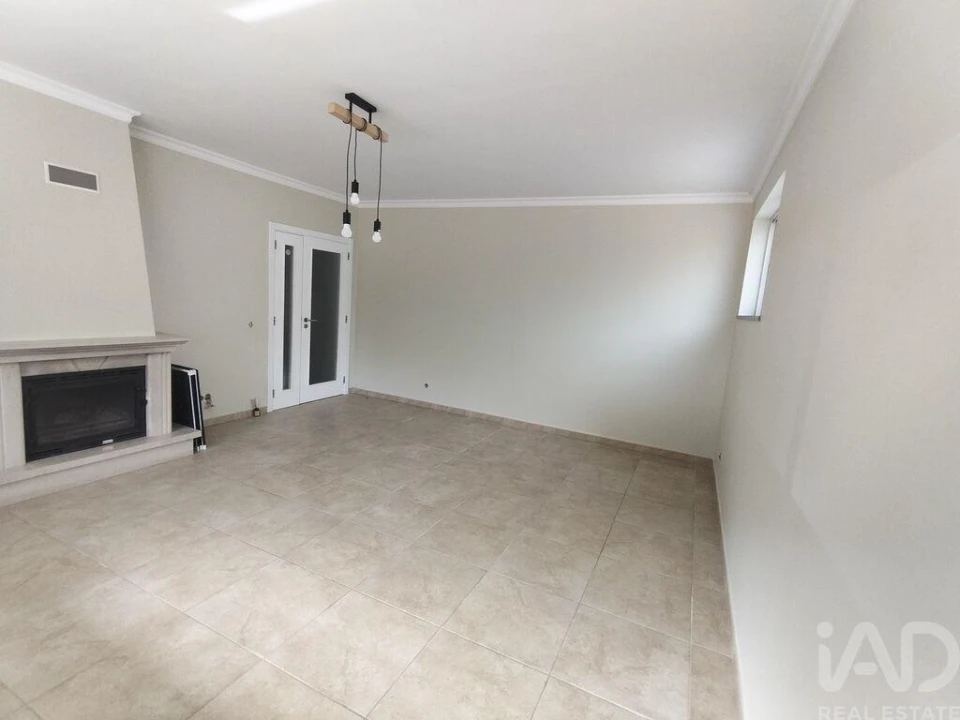 Apartamento T3 para Venda em São Brás de Alportel Foto 8