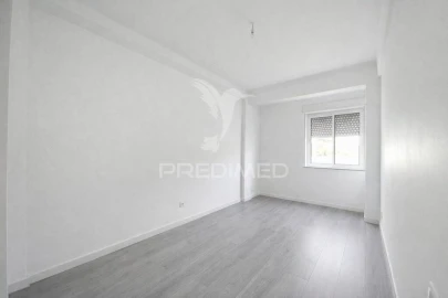 Apartamento T2 para Venda em Setubal (São Sebastião)