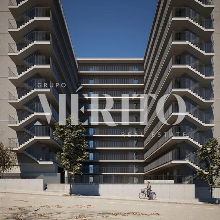 Apartamento T1 para Venda em Vilar de Andorinho Foto 1