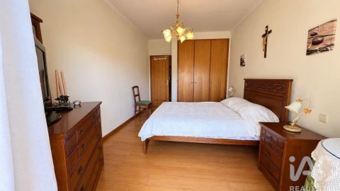 Apartamento T1 para Venda em São Felix da Marinha