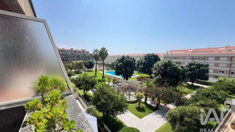 Apartamento T1 para Venda em São Felix da Marinha