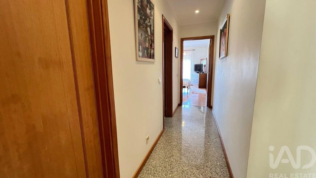 Apartamento T1 para Venda em São Felix da Marinha Foto 12